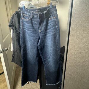 Judy Blue Cropped Jeans - Size 5
